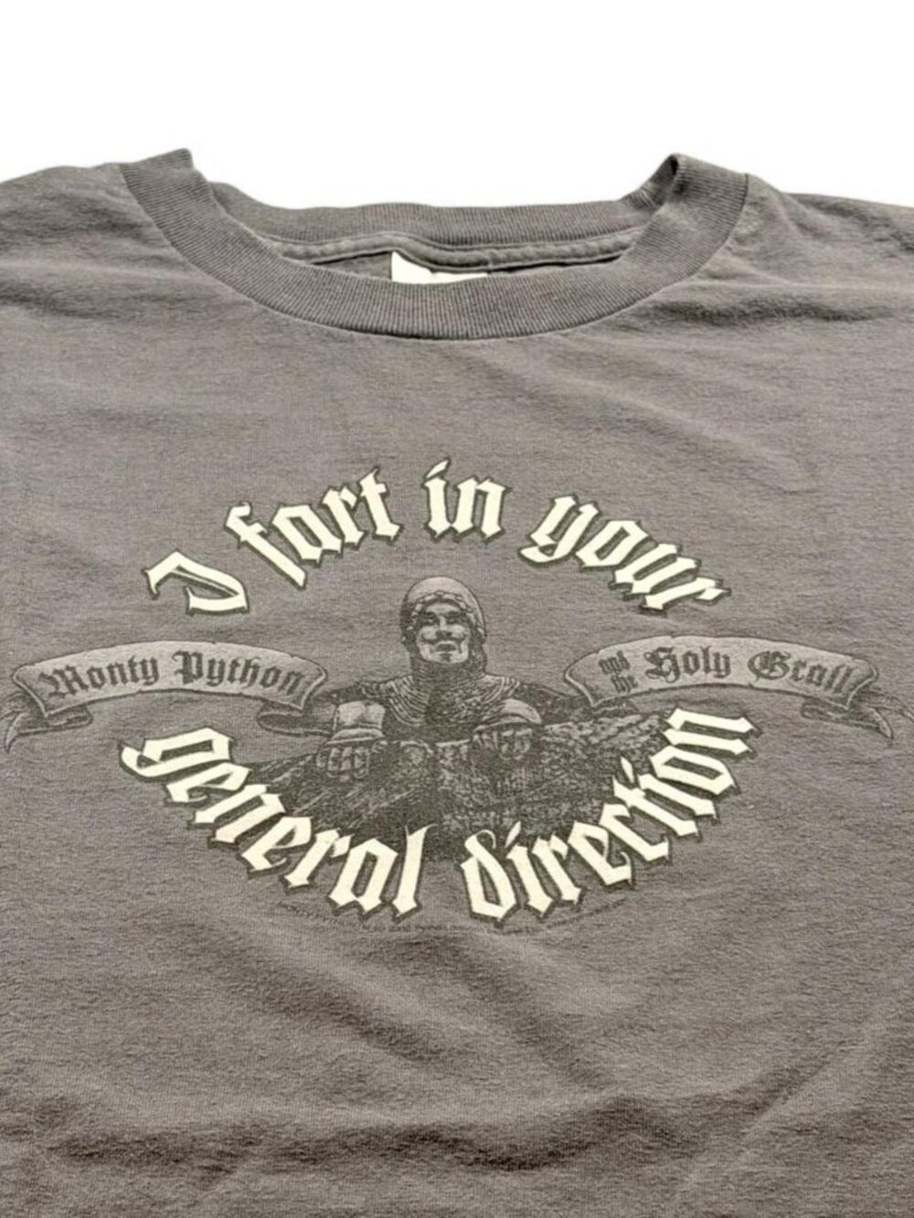 Vintage 2000s Monty Python Holy Grail Funny Quote Tee Fart in Your Direction 2XL